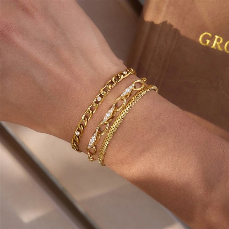 Oval Link Sparkle Bracelet suppliers